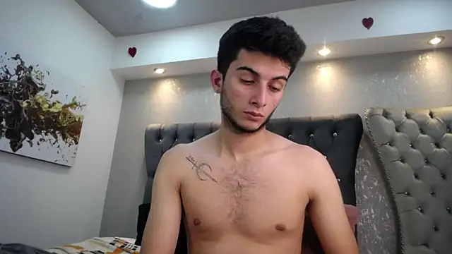 Snapshot of MrWilliseo chatting on 03.19.25 MrWilliseo online show from 03.19.25