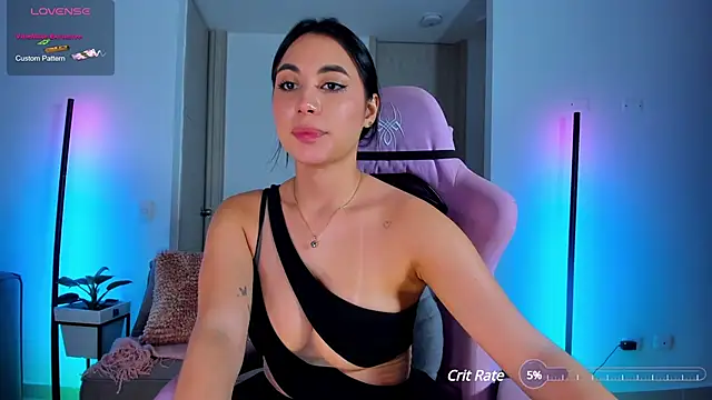 Snapshot of lupejones chatting on 12.28.24 lupejones online show from 12.28.24
