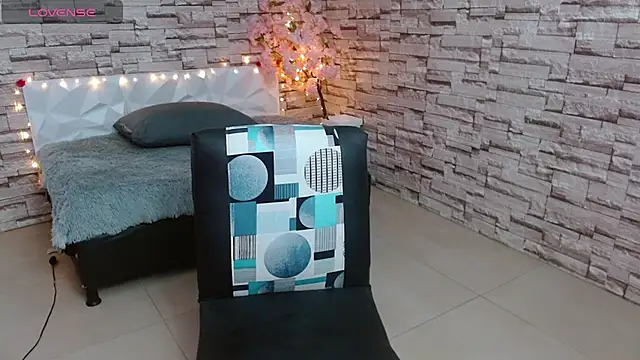 Snapshot of Vanse_lust chatting on 03.20.25 Vanse lust online show from 03.20.25