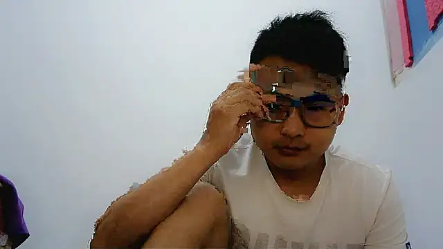 Snapshot of lixiaoshuai8 chatting on 03.15.25 lixiaoshuai8 online show from 03.15.25