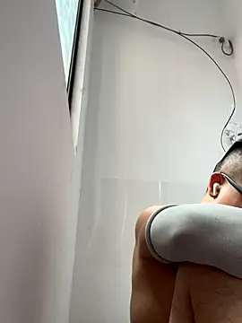 Snapshot of lixiaoshuai8 chatting on 10.20.25 lixiaoshuai8 online show from 10.20.25