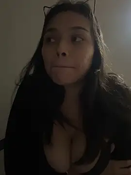 Snapshot of adry_moon666 chatting on 12.12.24 adry moon666 online show from 12.12.24