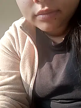 Snapshot of rituu07 chatting on 12.20.24 rituu07 online show from 12.20.24