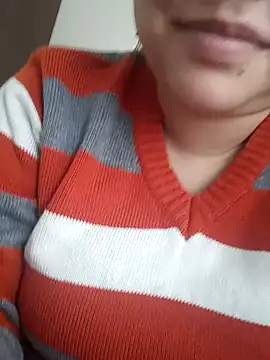 Snapshot of rituu07 chatting on 01.21.25 rituu07 online show from 01.21.25