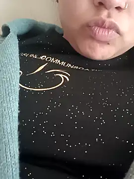 Snapshot of rituu07 chatting on 01.24.25 rituu07 online show from 01.24.25