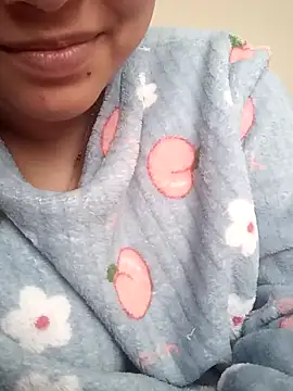 Snapshot of rituu07 chatting on 02.20.25 rituu07 online show from 02.20.25