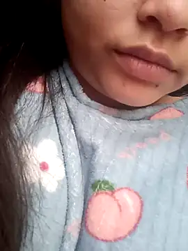 Snapshot of rituu07 chatting on 02.21.25 rituu07 online show from 02.21.25