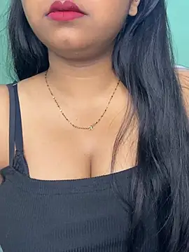 Ishaani 0 online show from 05.17.26