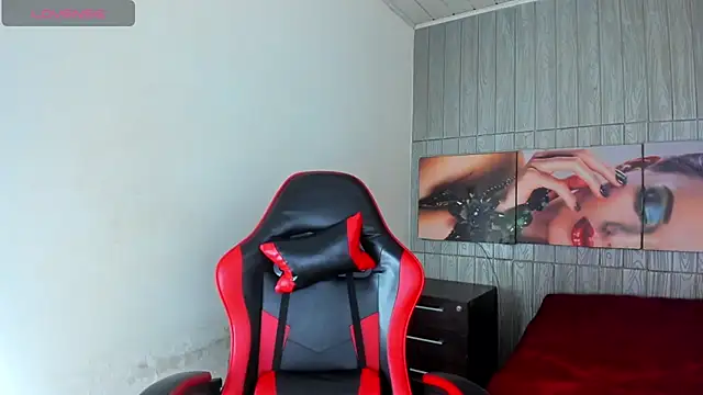 zoe connor19 online show from 04.13.26