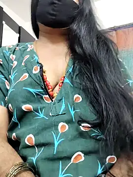 Snapshot of Tamilrojanew chatting on 05.11.26 Tamilrojanew online show from 05.11.26