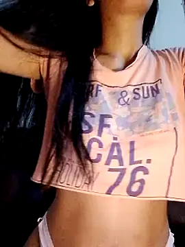 Snapshot of chloewildd_ chatting on 01.15.25 chloewildd online show from 01.15.25