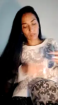Snapshot of chloewildd_ chatting on 01.17.25 chloewildd online show from 01.17.25