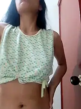 Snapshot of chloewildd_ chatting on 02.09.25 chloewildd online show from 02.09.25