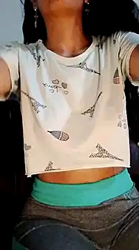 Snapshot of chloewildd_ chatting on 03.01.25 chloewildd online show from 03.01.25