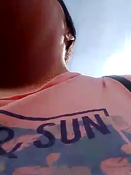 Snapshot of chloewildd_ chatting on 03.21.25 chloewildd online show from 03.21.25