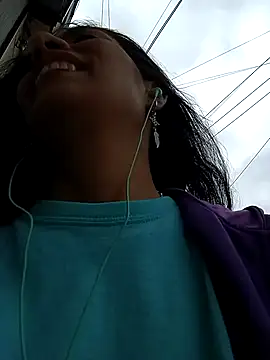 Snapshot of chloewildd_ chatting on 09.14.25 chloewildd online show from 09.14.25