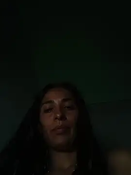 Snapshot of chloewildd_ chatting on 10.18.25 chloewildd online show from 10.18.25