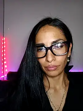 Snapshot of chloewildd_ chatting on 10.22.25 chloewildd online show from 10.22.25