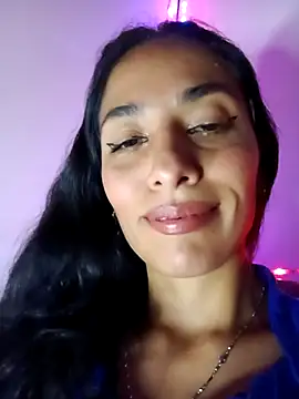 Snapshot of chloewildd_ chatting on 11.06.25 chloewildd online show from 11.06.25