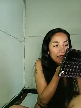 Snapshot of chloewildd_ chatting on 03.14.26 chloewildd online show from 03.14.26