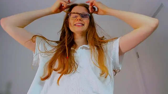 Snapshot of Fire_Luna chatting on 01.30.25 Fire Luna online show from 01.30.25