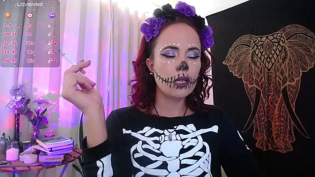 AmaRiv online show from 10.31.25