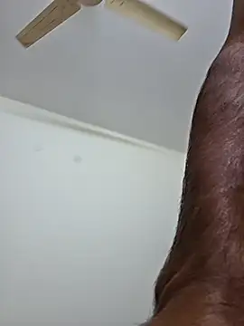 Snapshot of checkyourdadddy chatting on 10.09.25 checkyourdadddy online show from 10.09.25