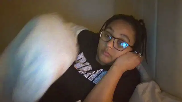 vanilla chocolate23 online show from 12.30.24