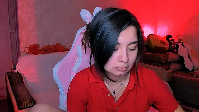 Swee Alicee online show from 10.12.25