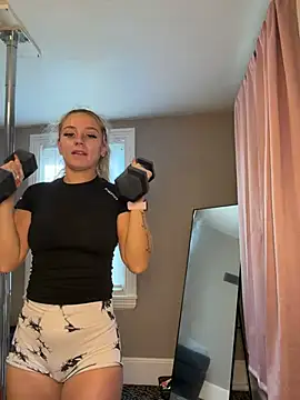 Snapshot of lexybabyxo chatting on 07.19.26 lexybabyxo online show from 07.19.26