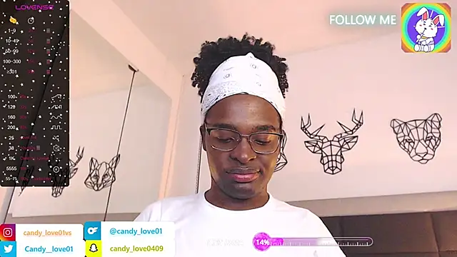 Snapshot of candy_lovee69 chatting on 01.18.25 candy lovee69 online show from 01.18.25