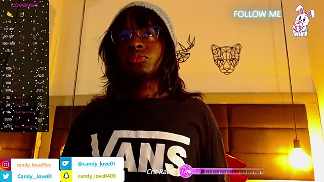 Snapshot of candy_lovee69 chatting on 02.12.25 candy lovee69 online show from 02.12.25