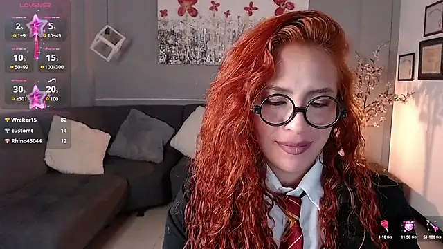 Snapshot of sahra_taylor_ chatting on 01.22.25 sahra taylor online show from 01.22.25