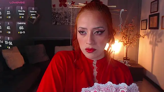 Snapshot of sahra_taylor_ chatting on 01.25.25 sahra taylor online show from 01.25.25