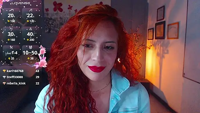 Snapshot of sahra_taylor_ chatting on 01.28.25 sahra taylor online show from 01.28.25