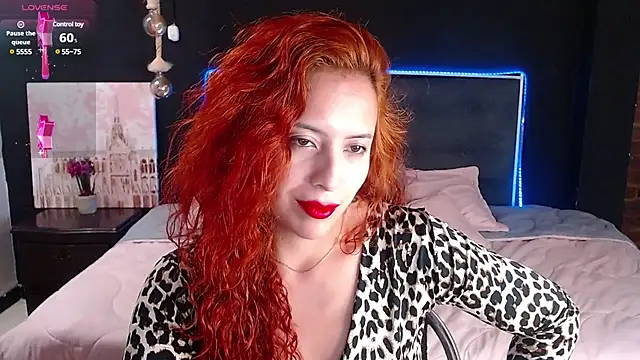 Snapshot of sahra_taylor_ chatting on 02.03.25 sahra taylor online show from 02.03.25