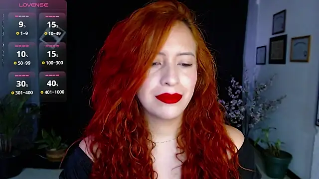 Snapshot of sahra_taylor_ chatting on 02.06.25 sahra taylor online show from 02.06.25
