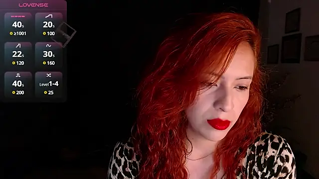 Snapshot of sahra_taylor_ chatting on 02.07.25 sahra taylor online show from 02.07.25