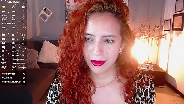 Snapshot of sahra_taylor_ chatting on 02.27.25 sahra taylor online show from 02.27.25