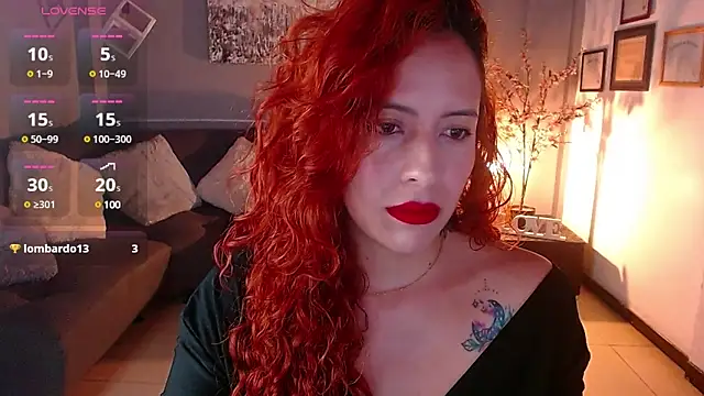 Snapshot of sahra_taylor_ chatting on 03.05.25 sahra taylor online show from 03.05.25