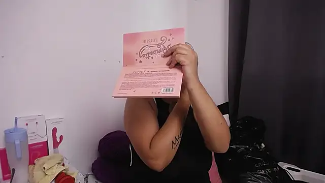 Nicol Love0 online show from 02.16.26