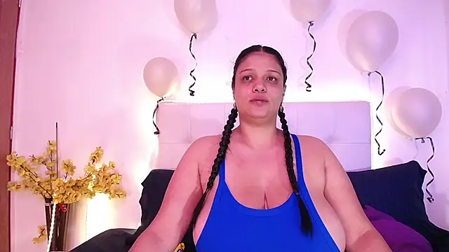 Snapshot of Nicol_Love0 chatting on 04.18.26 Nicol Love0 online show from 04.18.26