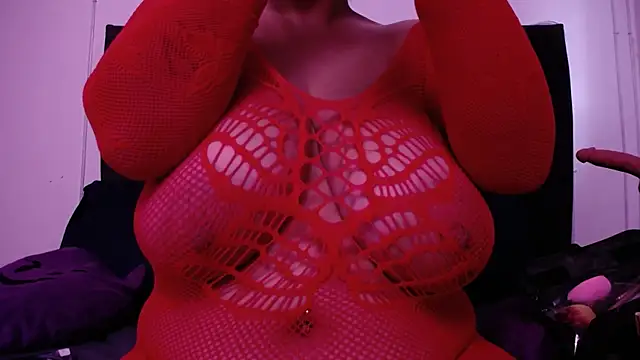 Snapshot of Nicol_Love0 chatting on 05.27.26 Nicol Love0 online show from 05.27.26