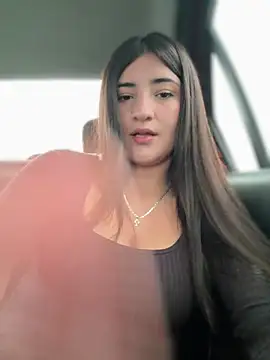 AhriCutte online show from 03.14.25