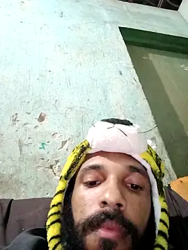 Snapshot of Fernando6e chatting on 09.19.25 Fernando6e online show from 09.19.25