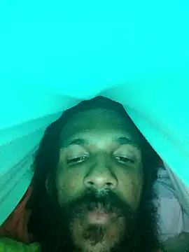 Snapshot of Fernando6e chatting on 11.02.25 Fernando6e online show from 11.02.25