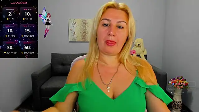 Lili Crossi online show from 09.16.25