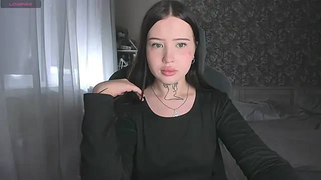 Snapshot of kate8ketee8 chatting on 09.11.25 kate8ketee8 online show from 09.11.25