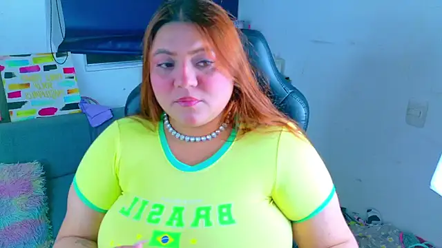 Snapshot of Rebeca_charme21 chatting on 07.20.26 Rebeca charme21 online show from 07.20.26