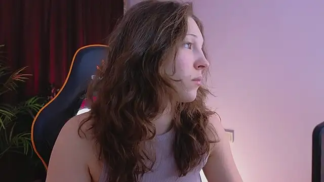 Snapshot of cherry_lea chatting on 02.06.26 cherry lea online show from 02.06.26